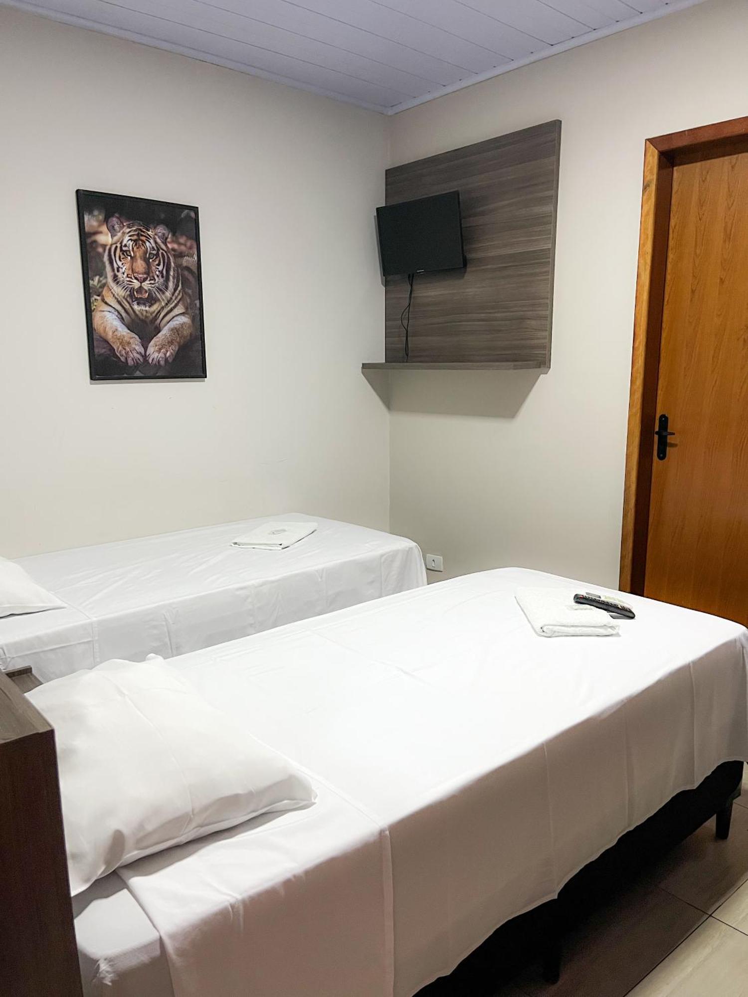 Hotel Rof Telemaco Borba Ngoại thất bức ảnh